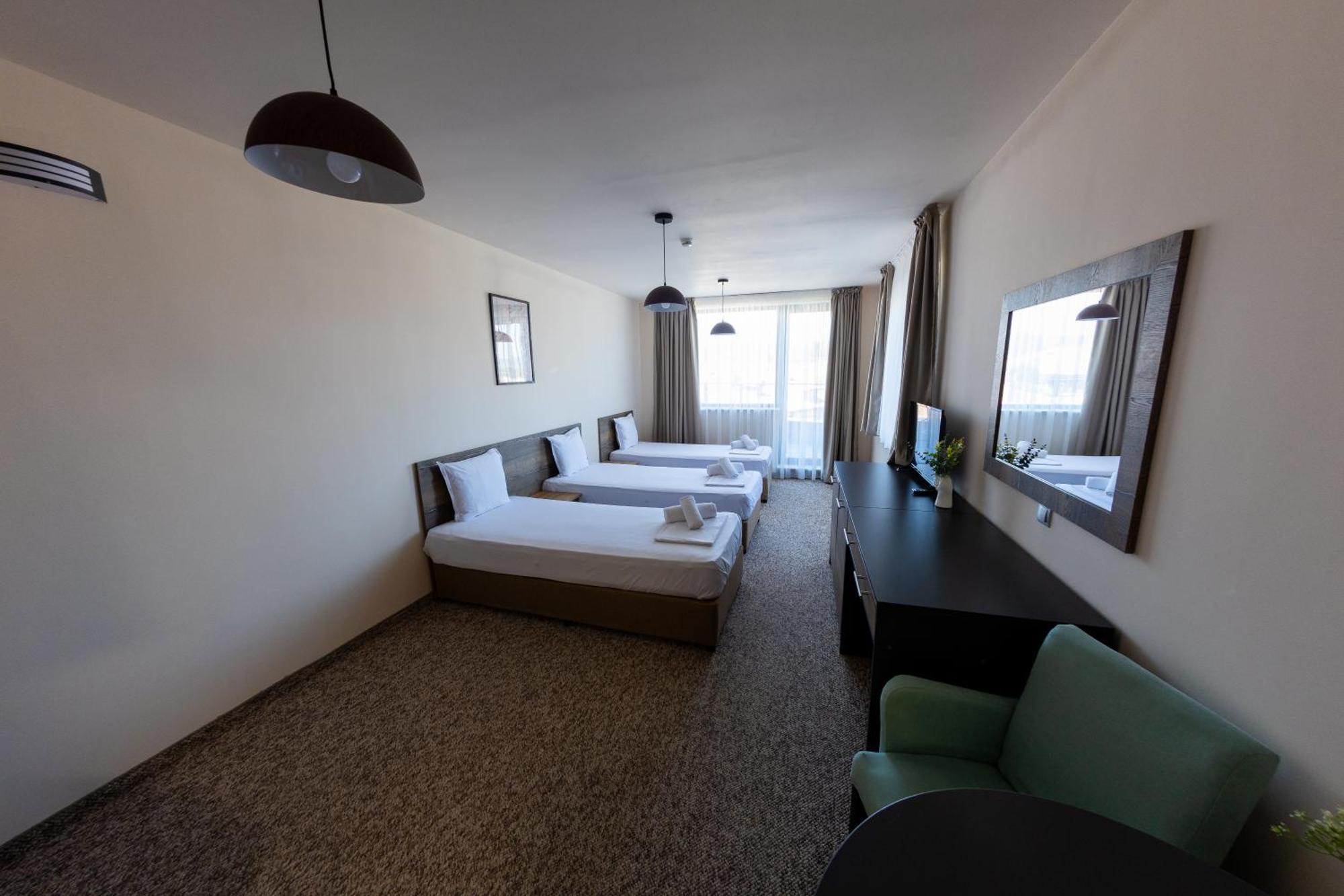 City Plaza Botevgrad Dış mekan fotoğraf
